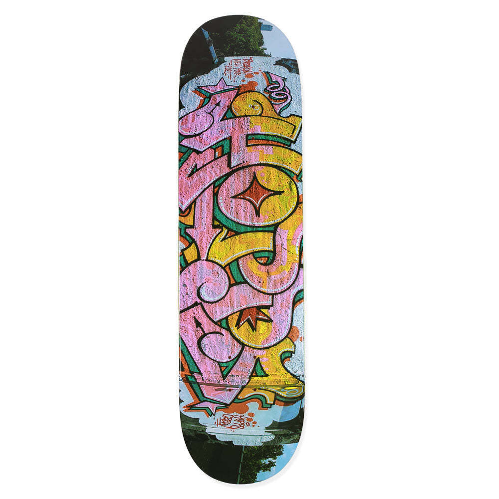 Hopps Deck 8.25 Crew Graff